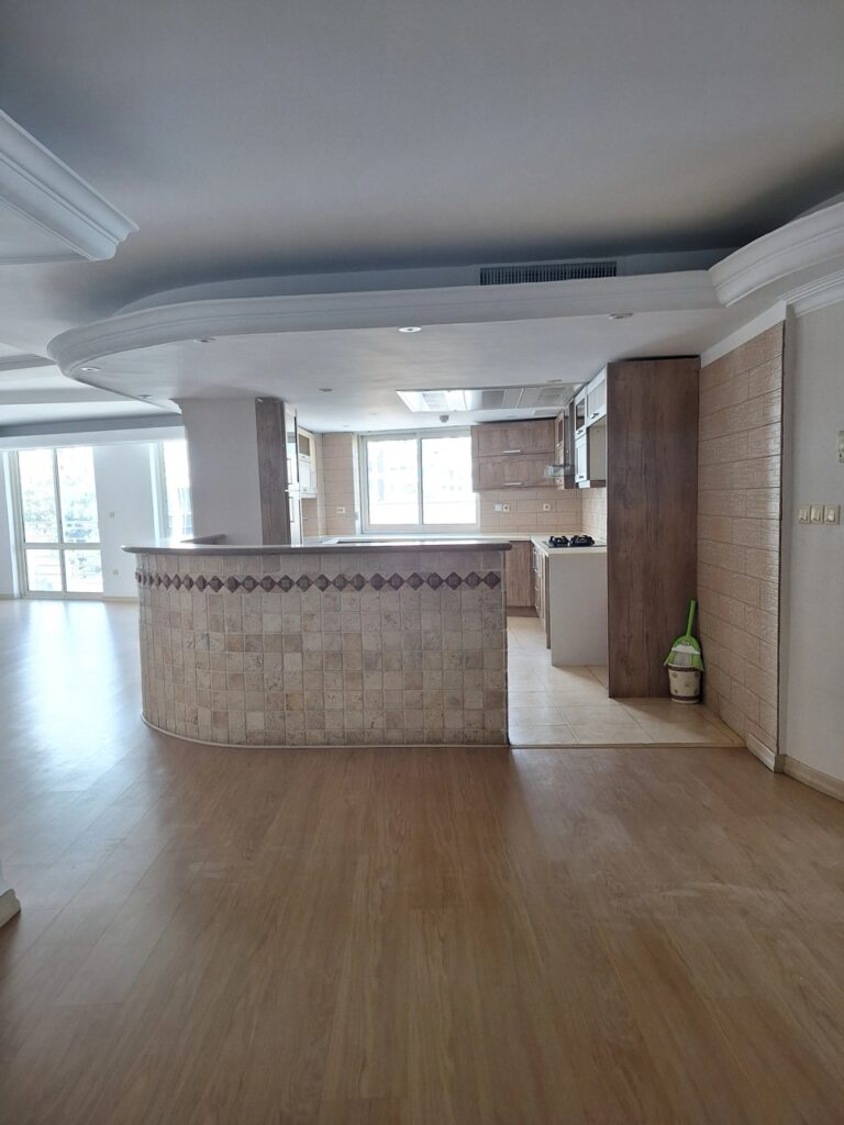 برج بوستان