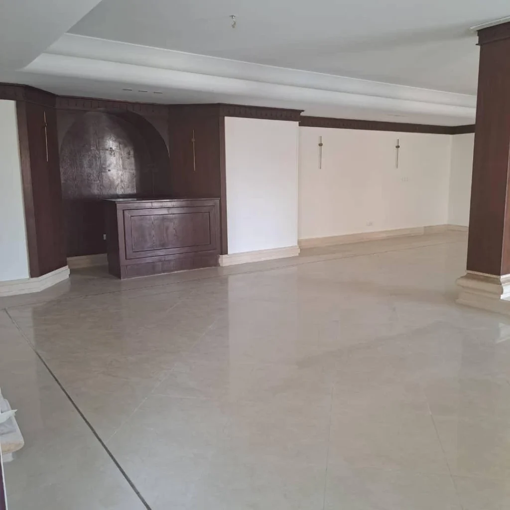 واحد فروشی 370 متر در زعفرانیه