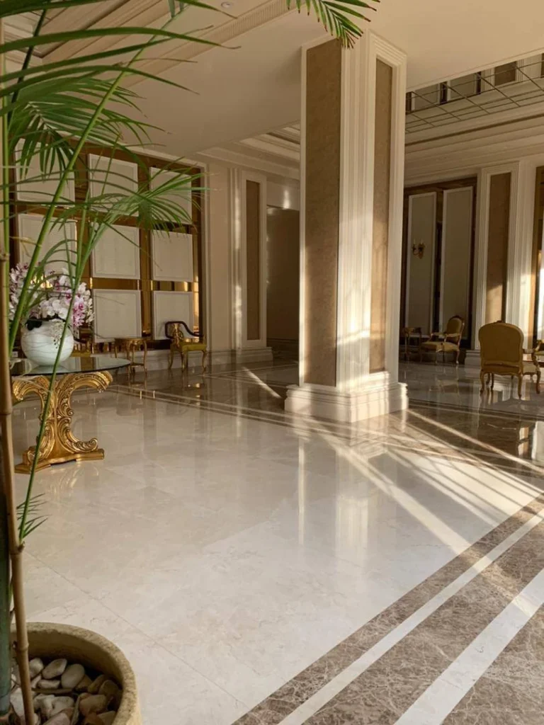 خرید آپارتمان 280 متری ساختمان سرو در فرشته الهیه