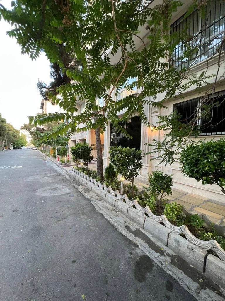 فروش آپارتمان ۱۳۶ متر سه خواب در جردن لوکس