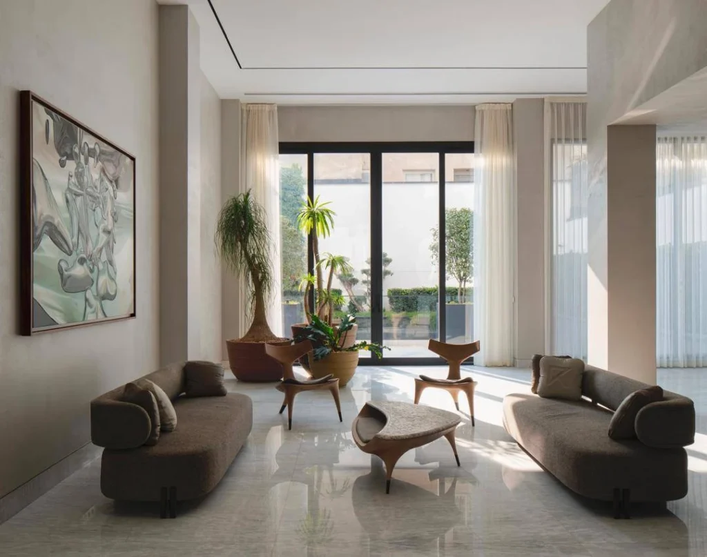 خرید آپارتمان ۲۶۰ متری ۳ خواب در ساختمان Riviera سازنده مهندس رمضان