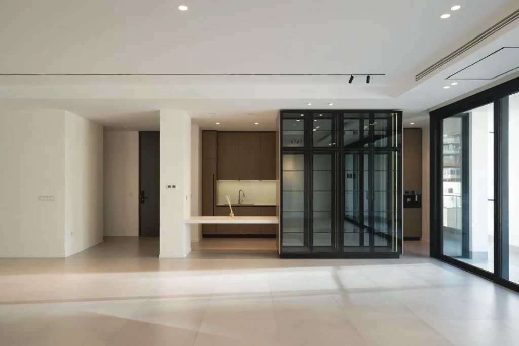 خرید آپارتمان ۲۶۰ متری ۳ خواب در ساختمان Riviera سازنده مهندس رمضان